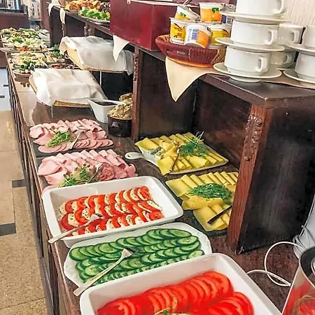 雅各布索别斯基酒店 酒店
